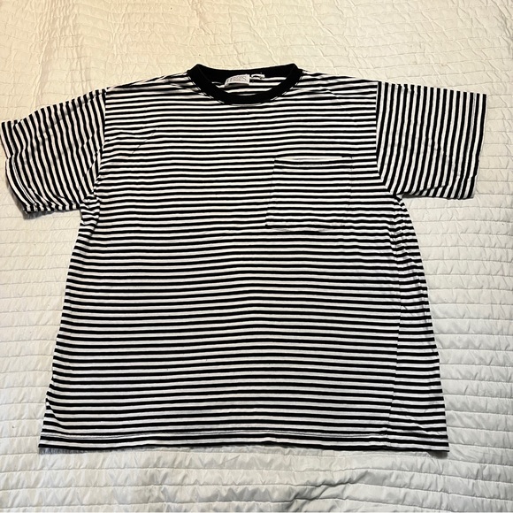 Vintage Black and White Striped Short Sleeve Tee L/XL - Picture 5 of 7